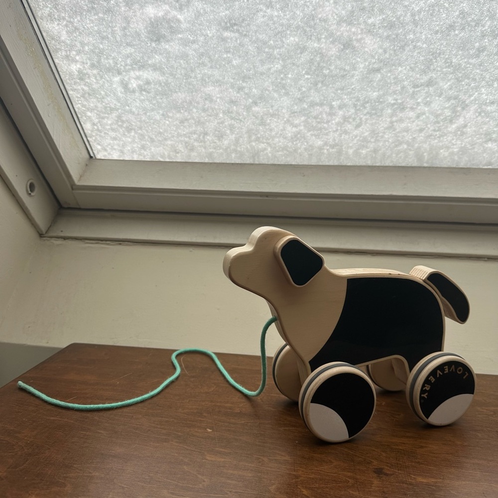 Lovevery Pull Along Dog - wooden toy